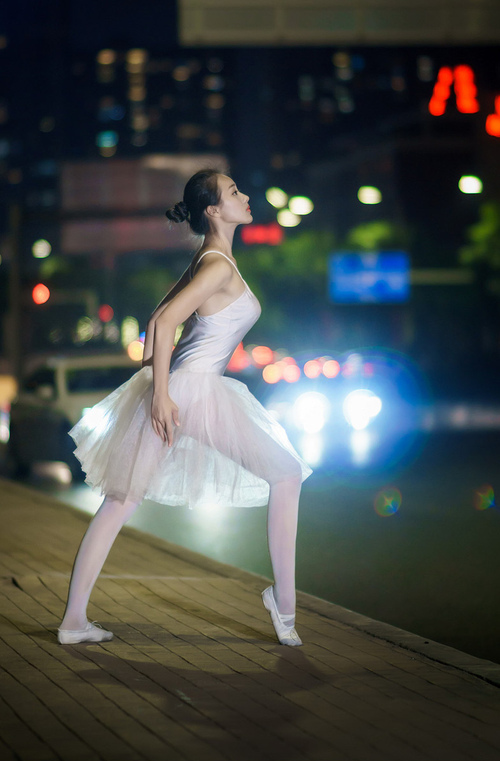 西甲劲战夜,精彩射门和扑救交相辉映,西甲劲旅有哪几个