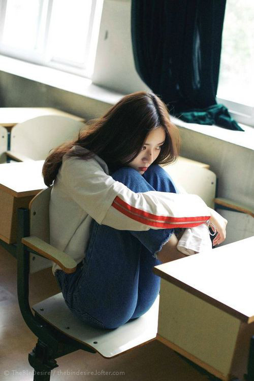 开云官网登录-明星运动员自传出版引发社会共鸣，运动员转型明星