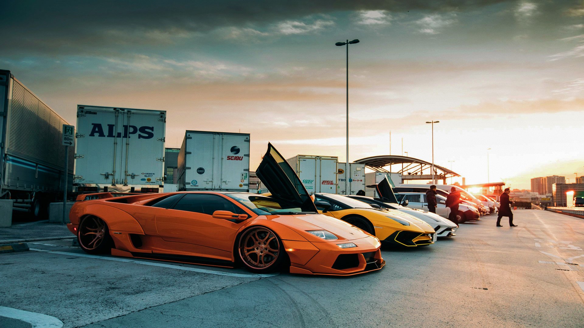 女篮青训强调低位脚步训练丰富内线进攻手段，女篮训练方法视频