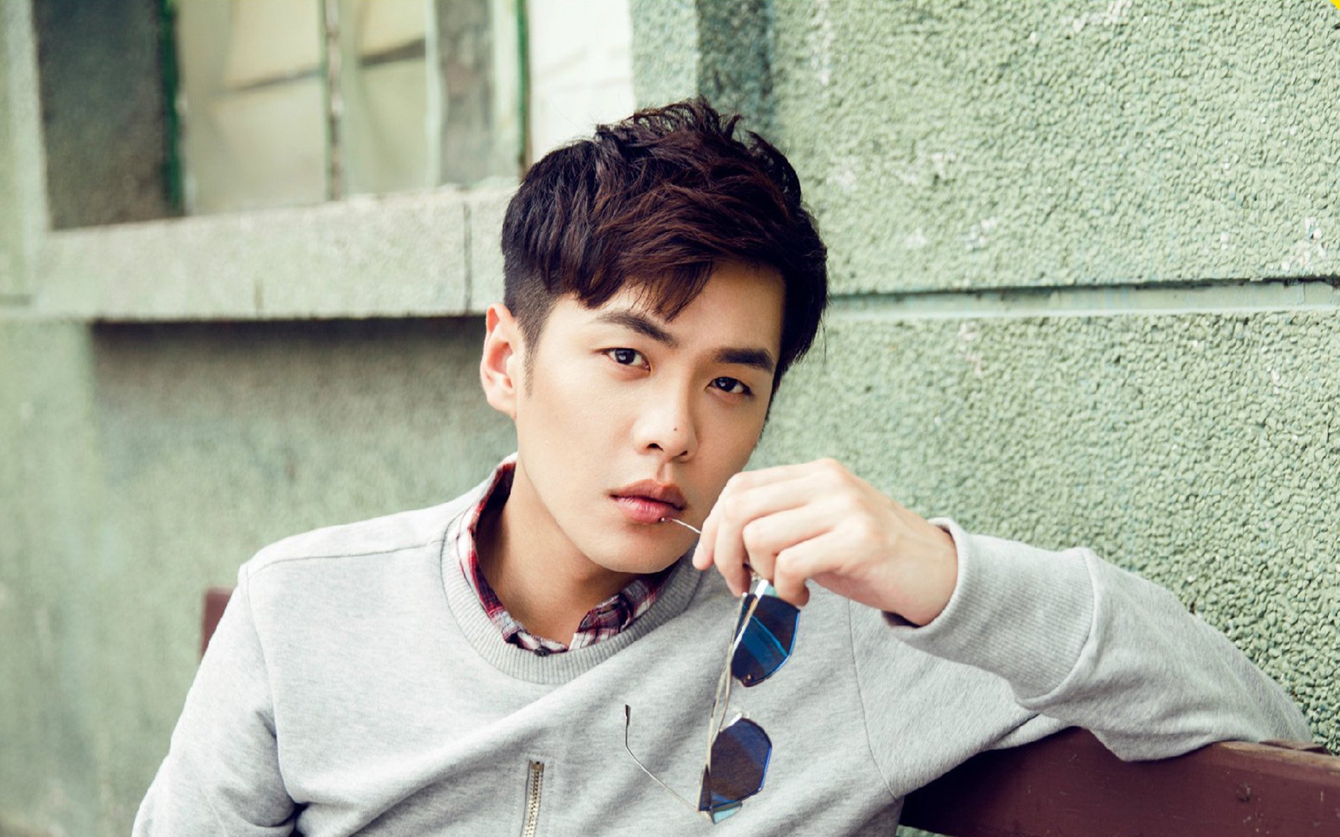 KAIYUN 中国大陆-库里街头篮球赛展现娱乐与实力并存，库里街拍