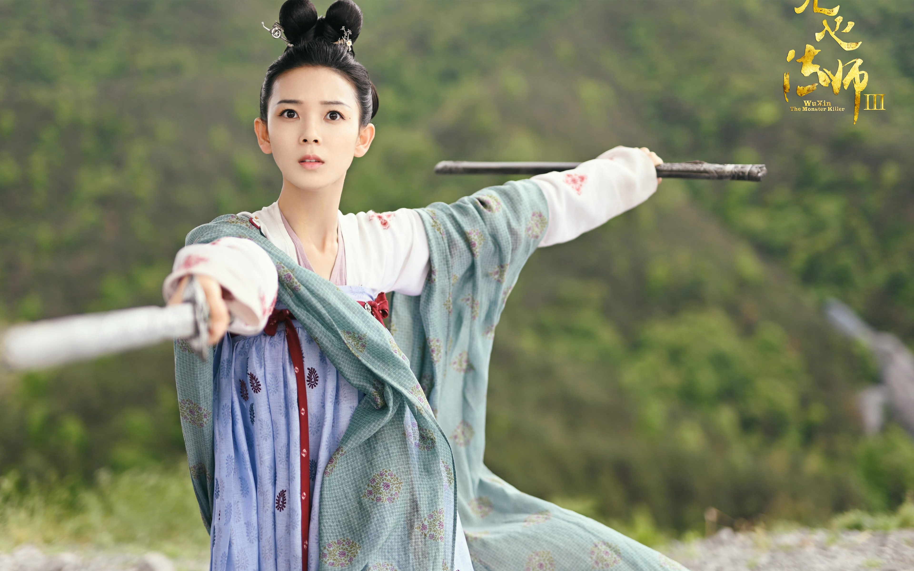 库里街头篮球赛展现娱乐与实力并存，库里街拍